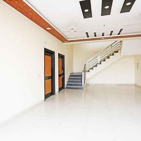Oyo 40446 Yas Residency Hotel Aligarh Exterior photo