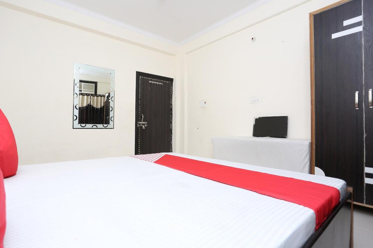 Oyo 40446 Yas Residency Hotel Aligarh Exterior photo
